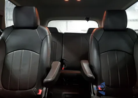 2017 Buick Enclave z USA, uszkodzony, nr VIN 5GAKVBKD2HJ155775